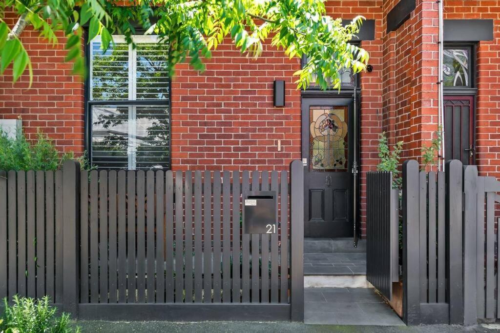 A1 Architectural Sth Melb Home Sleeps 4 Martin 墨尔本 外观 照片